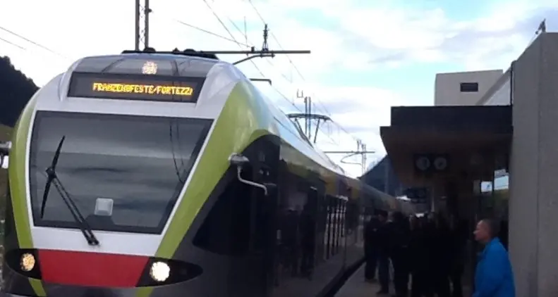 Versciaco, attivata la nuova fermata per i treni in Pusteria