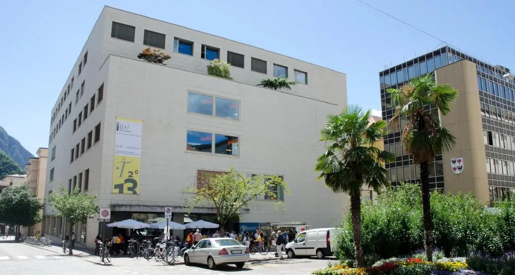 unibz, parte lo studium generale aperto a tutti i bolzanini
