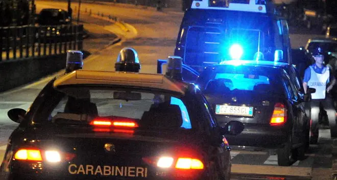 Costringeva la fidanzata a prostituirsi: arrestato