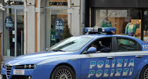 Piazza Walther, rissa a bottigliate