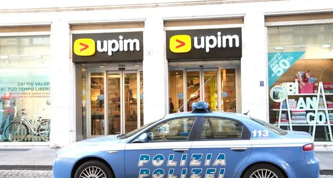 «Rapina» all’Upim di Bolzano: indagato il direttore della filiale