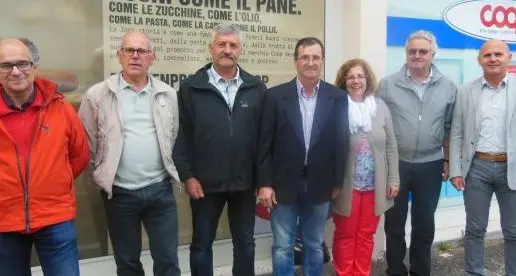 Famiglia cooperativa Due consulenti per salvarla in 6 mesi