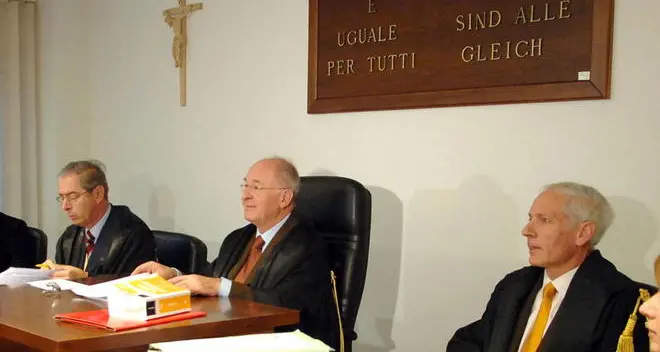 Ottenne denaro dalla ex fidanzata ma senza raggiri
