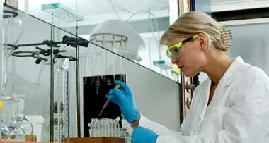 Le donne guadagnano il 30% in meno