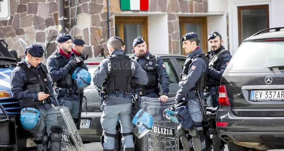 Migranti, 50 agenti alla barriera dell’A22 a Vipiteno