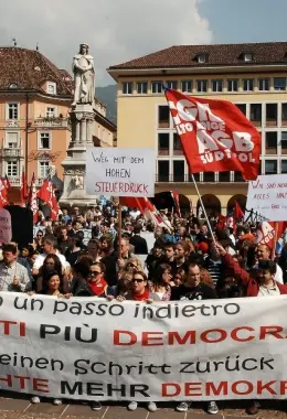 Pan con la Marcegaglia: \"Basta immobilismo, ora servono le riforme\"