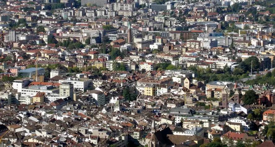 Chi possiede trenta case? A Bolzano sono in 135