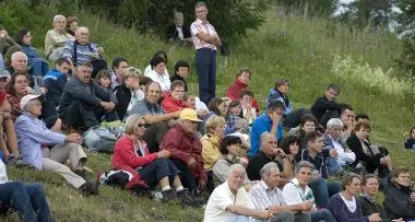 Pietralba: i fedeli chiedono al beato Wojtyla la guarigione del vescovo