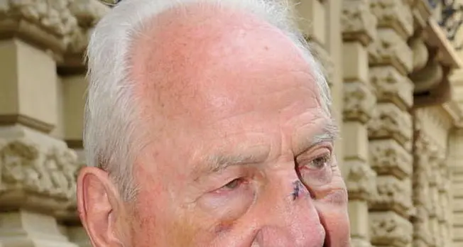Un altro ex senatore dà il vitalizio