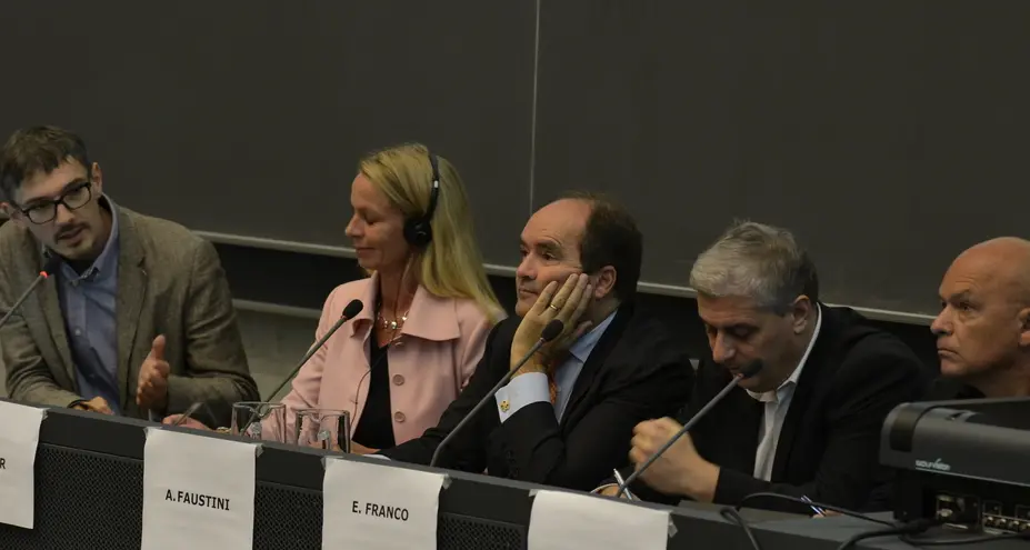 Il futuro dell’informazione tra concorrenza ed etica