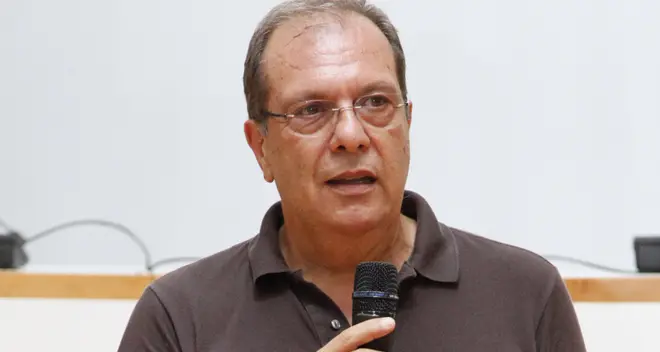 «Ragazzi, meno facebook e più cooperazione»