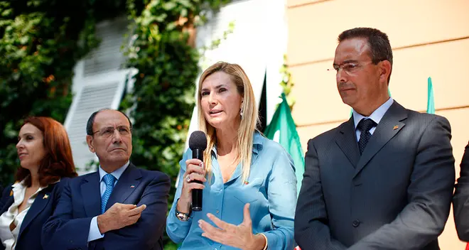 Il Pdl ritira i ministri, Biancofiore: «Non vogliamo l’aumento dell’Iva»