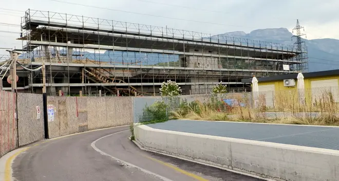 Casanova, 37 garage e nuova stazione