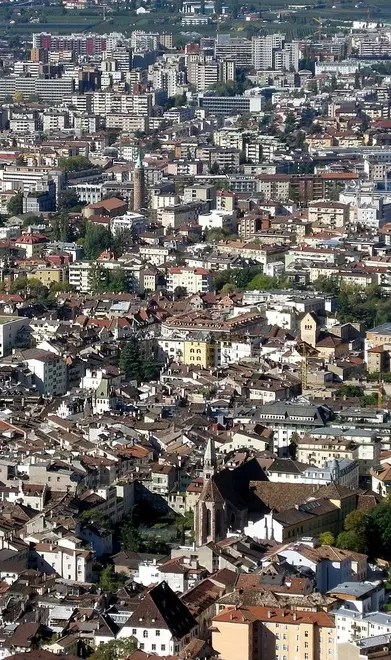 Casa, «non caleremo gli affitti del 30%»