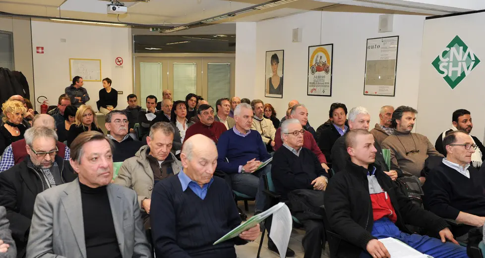 «Alle piccole imprese la burocrazia costa 15 mila euro all’anno»