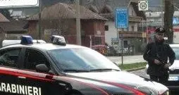 Cerca di ottenere una seconda patente, giovane denunciato