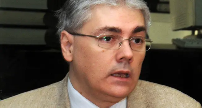 Il Pd: «Sturaro si dimetta da consigliere di Aew»