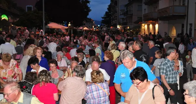 Serata lunga batte Festival mille persone a quaranta