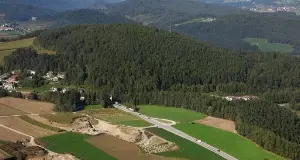 Brunico, assegnati i lavori dell’uscita centro