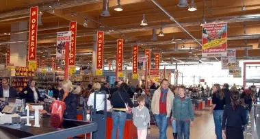 Liberalizzazione «soft» per i negozi