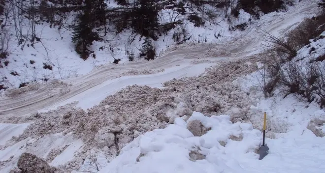 Valanga sfiora case in val Ridanna, nessun ferito