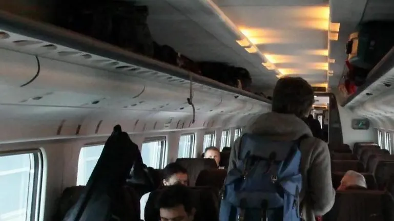 Il capotreno: «Aggressioni e a decine senza biglietto»