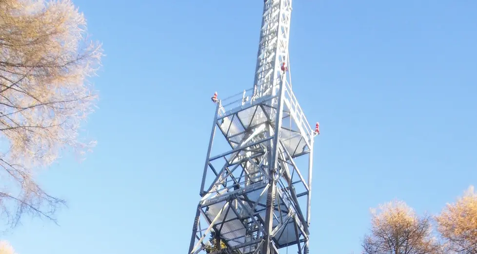 Favogna, arriva internet Antenna da 42 metri