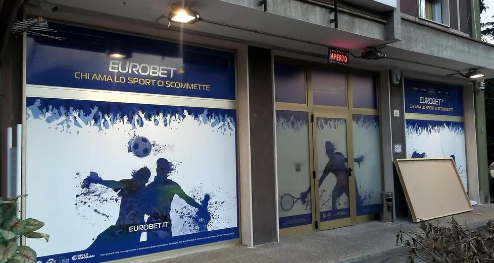 A San Giacomo apre la sala giochi, parrocchia sconfitta