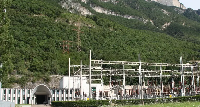 Energia, maxi-fideiussione per acquistare quote Enel