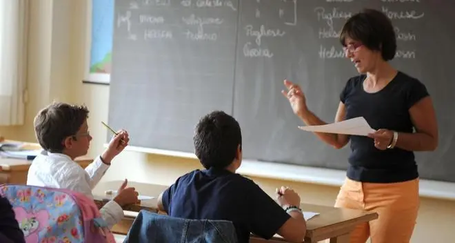 Abilitazione per docenti: corsi ancora congelati