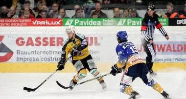 Hockey, il Val Pusteria batte l'Asiago 7-2, scudetto più vicino