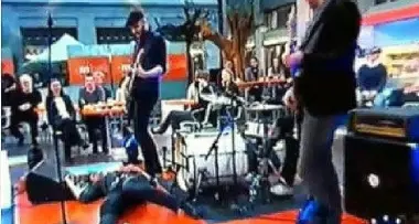 Canta in tv e sviene sul palco. Paura per un cantante bolzanino in Germania