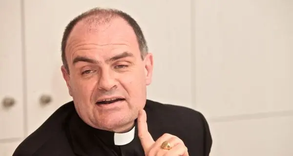 Il vescovo Muser: «Nell’astensione la resa del gruppo italiano»