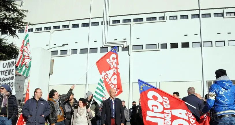 Solland di Sinigo, oggi il giudice decide sul fallimento