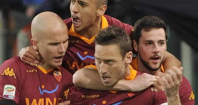 Bel pareggio nel derby il brutto fuori dallo stadio