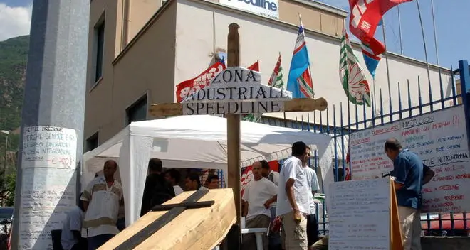 Giulio, l’ex operaio che cura gli anziani