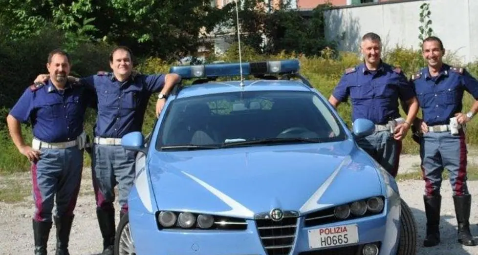 Polstrada, rischio chiusura per la sezione meranese