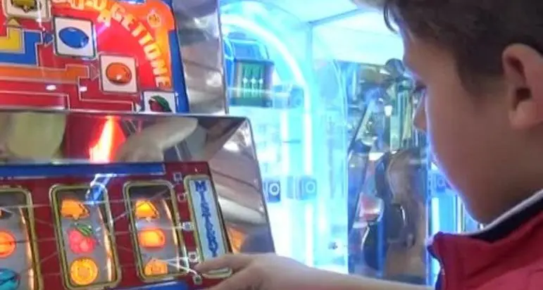 Esperti in tutte le scuole contro il gioco d’azzardo