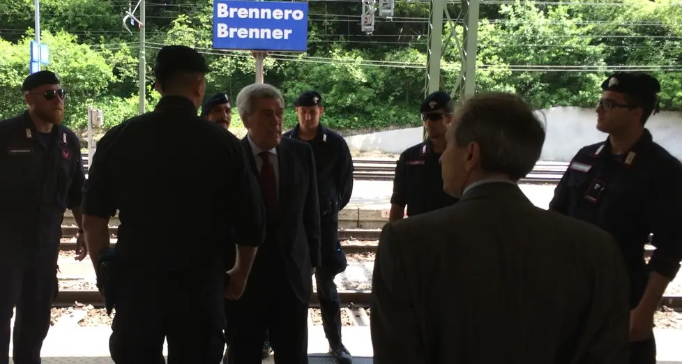 Profughi: il questore ieri al Brennero
