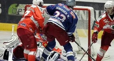 Hockey: Bolzano, sette gol e secondo posto