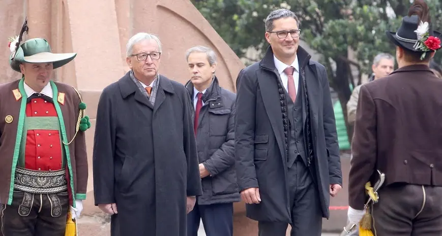 Schützen in piazza, strappo al protocollo