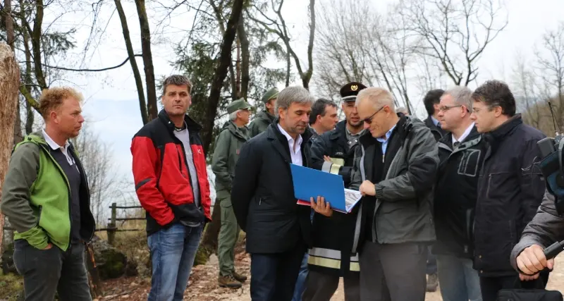 Frana di Termeno Ieri sopralluogo alle nuove barriere