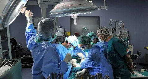 La sala operatoria? É chiusa per ferie