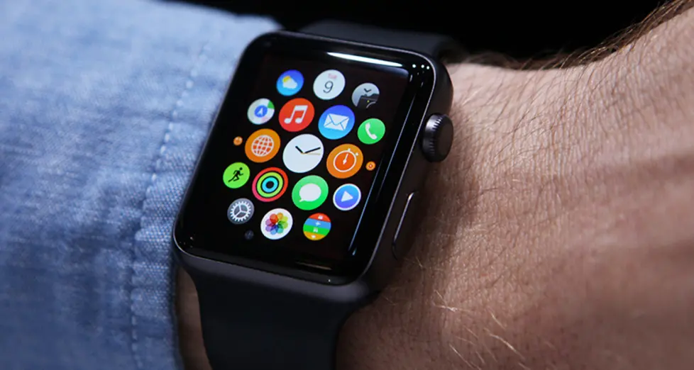 Arriva l’Apple Watch ma in città non si vende