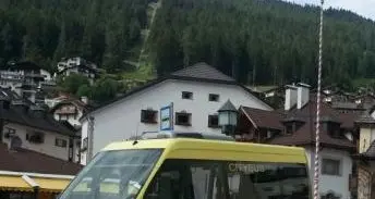 Con i bus dell’estate Ortisei invita a lasciare l’auto a casa