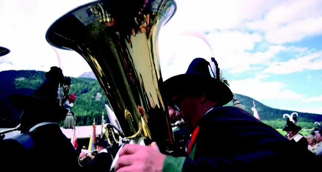 Marcia anti-altoatesina bandita dai concerti in Austria