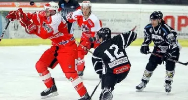 Hockey: Bolzano, semifinale più vicina
