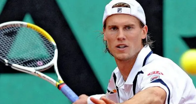 Seppi sconfitto da Feliciano Lopez