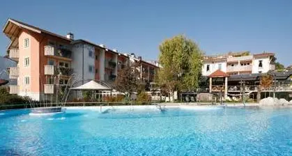 Per due hotel storici che chiudono tre vengono ampliati