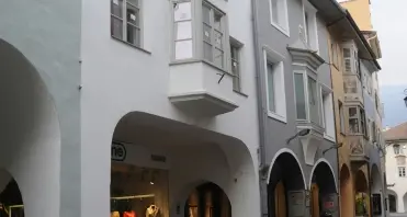 Merano, presto il Despar sotto i Portici